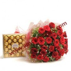 20 Fresh Roses With Fancy Chocolate Box